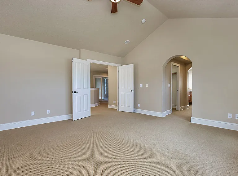 12649 NW Bayonne Ln — Photo 8