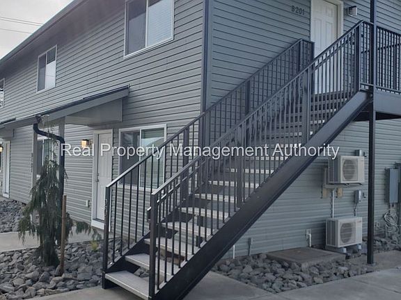 4th image of 560 Bozarth Ave #A105