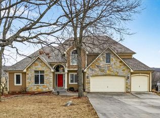 108 Sugarland Dr, Pleasant Hill, MO 64080