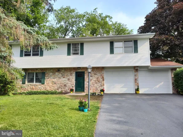 345 Koebner Cir, State College, PA 16801