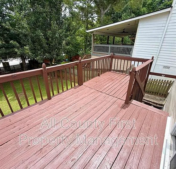 1183 Red Oak Cv — Photo 29