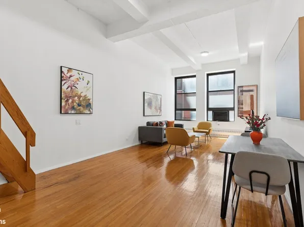 148 West 23rd Street image 1 of 12