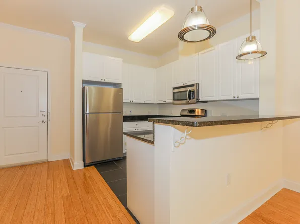 12 Main Street image 1 of 18