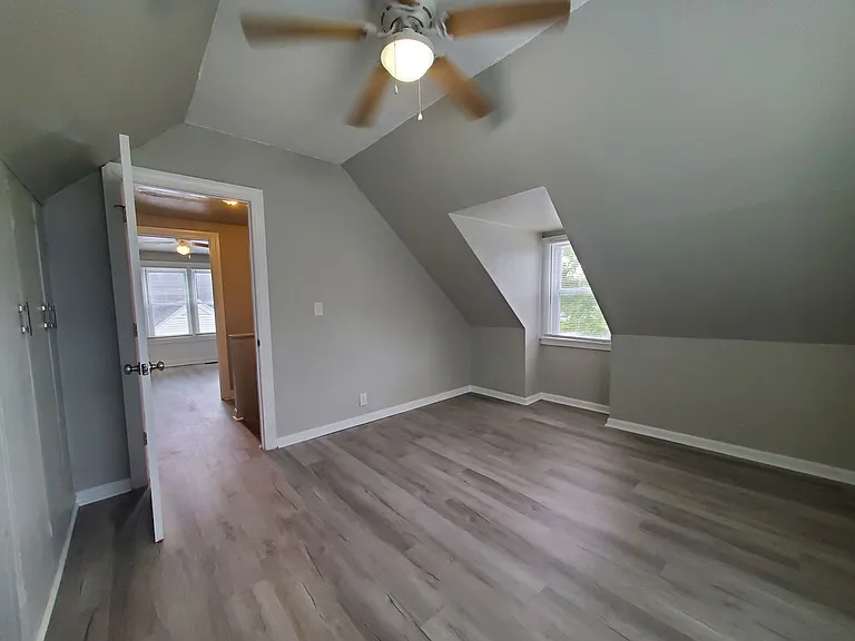 333 Archer Dr — Photo 17