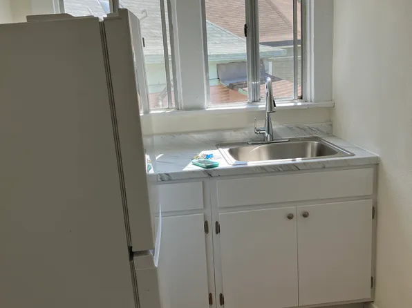 218 Glendale Blvd APT 3, Los Angeles, CA 90026
