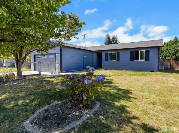 128 Glacier Avenue S, Pacific, WA 98047