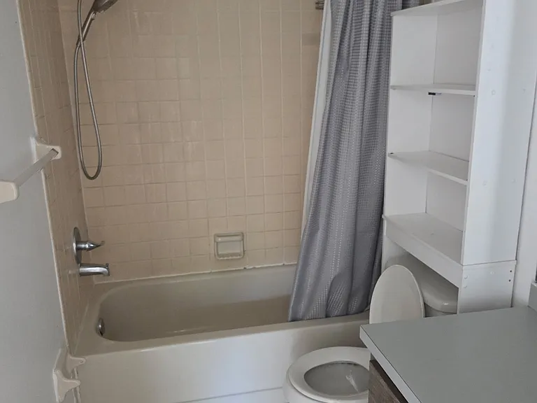 7126 Barclay Ave #C — Photo 6