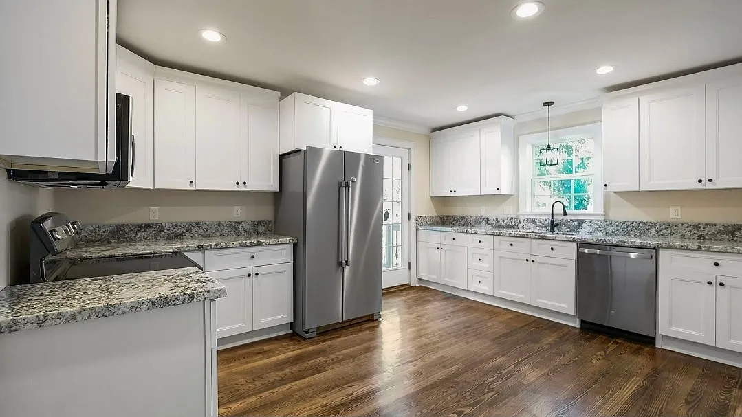 3 bed, 1659 sqft, $1,850 — Photo 2