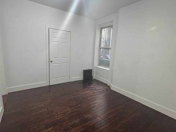 4th image of 2228 Amsterdam Ave APT 1C