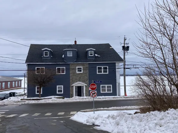 123 Water St, Pictou, NS B0K 1H0
