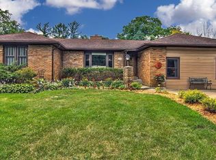 5069 Stagecoach Rd, Portage, IN 46368