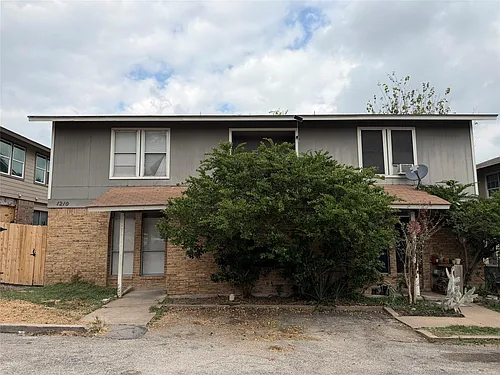 1210 Southport Dr Photo 1