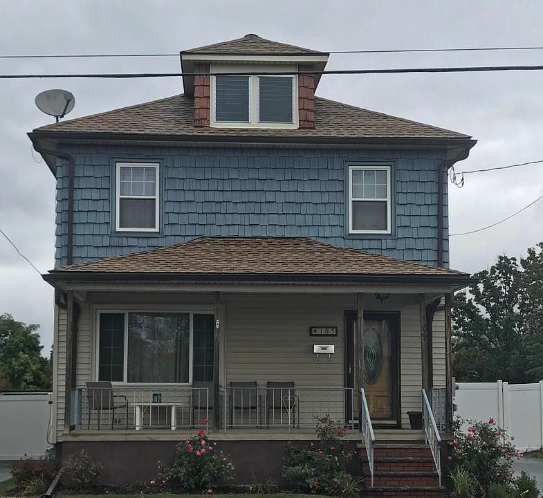 1st image of 105 Owen St
