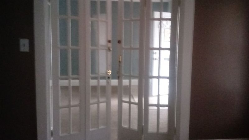1st image of 1013 Nathaniel Rooms
