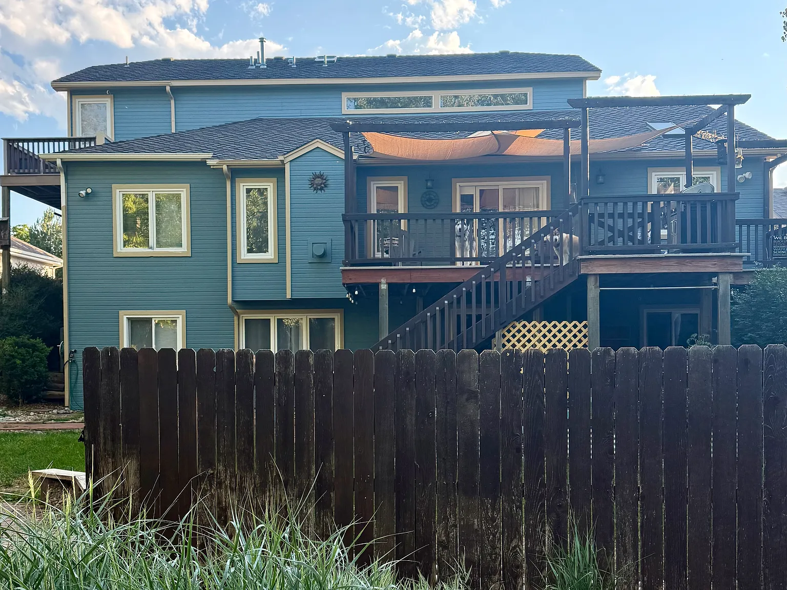 5 bed, 3.5 bath, 3988 sqft, $3,950 — Photo 4