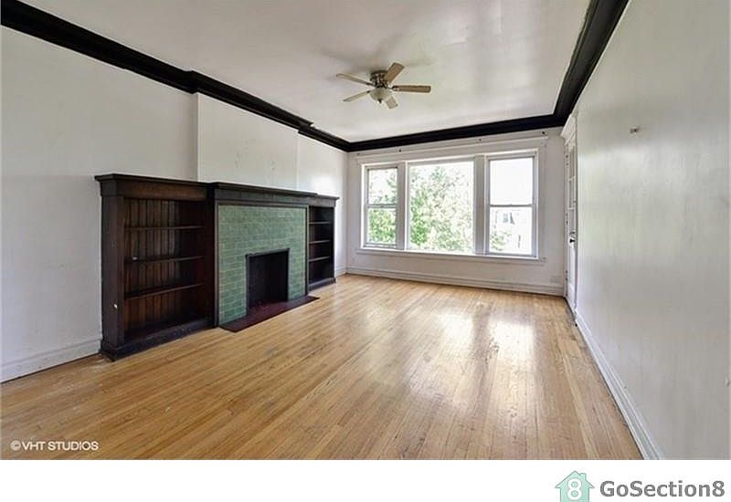 2nd image of 5647 S Michigan Ave APT 2