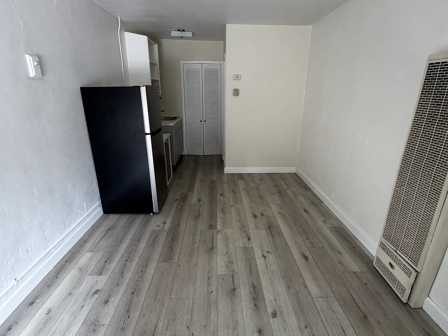 Studio, 240 sqft, $1,700 — Photo 2