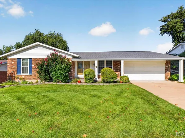 14649 Baratton Dr, Florissant, MO 63034