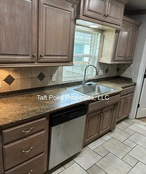 1517 NW 44th St — Photo 19
