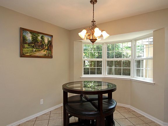 4th image of 6229 Price Dr