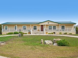256 Wharton Rd, Kerrville, TX 78028