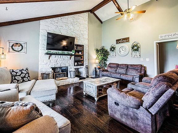 4th image of 464 Larmon Mill Rd