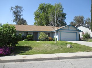 2880 Pepper St, Highland, CA 92346