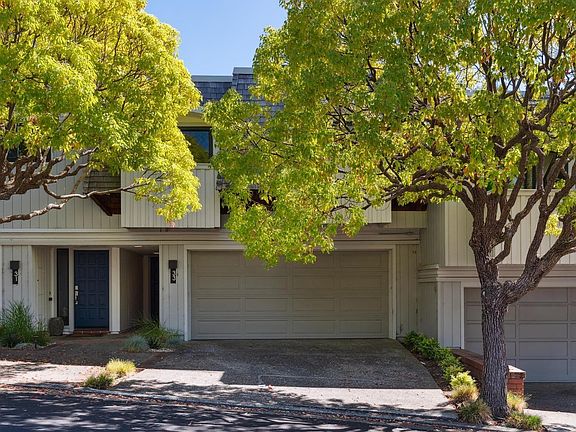 2nd image of 33 Greenside Way