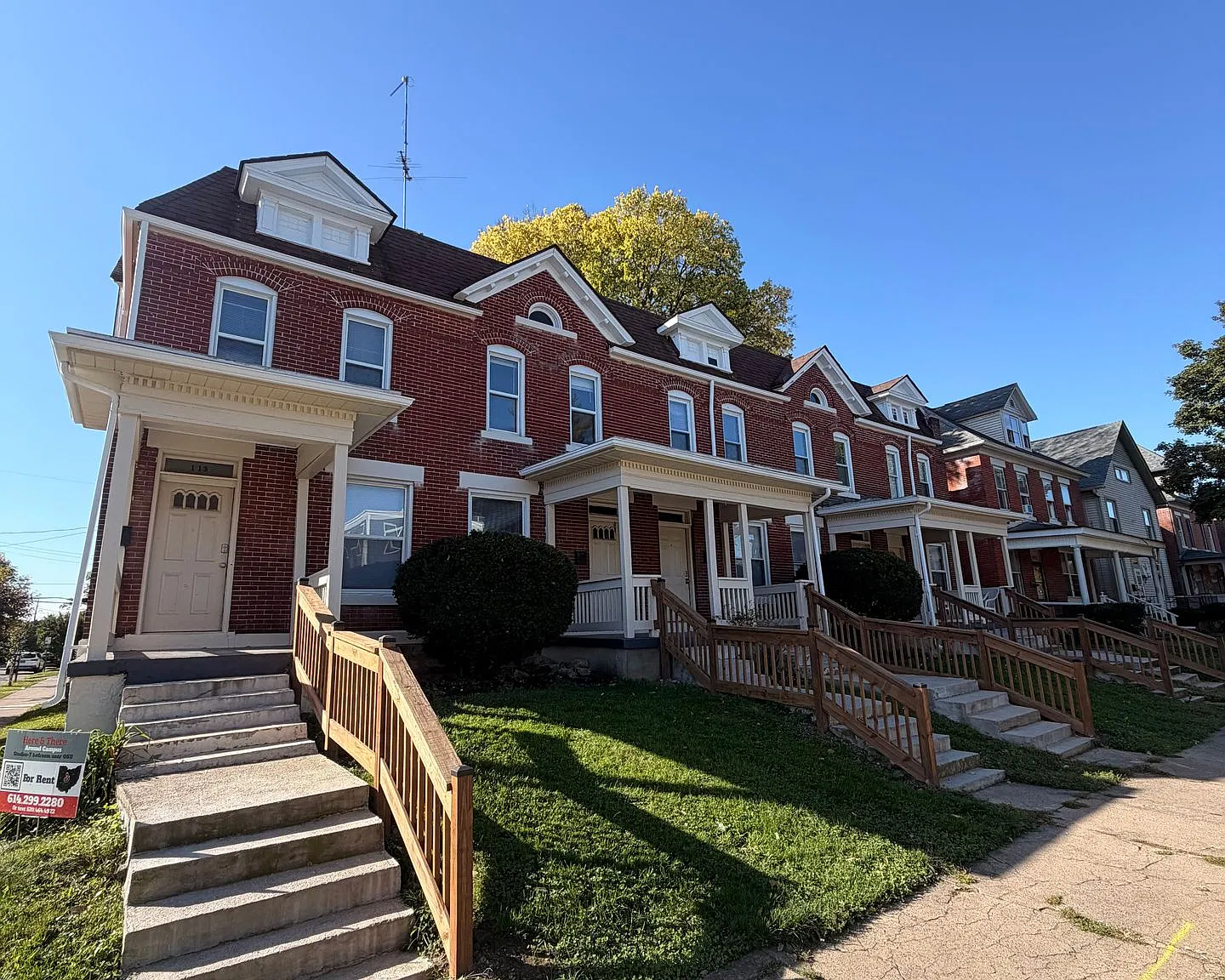 W 9th 113-121 ACM — Photo 1