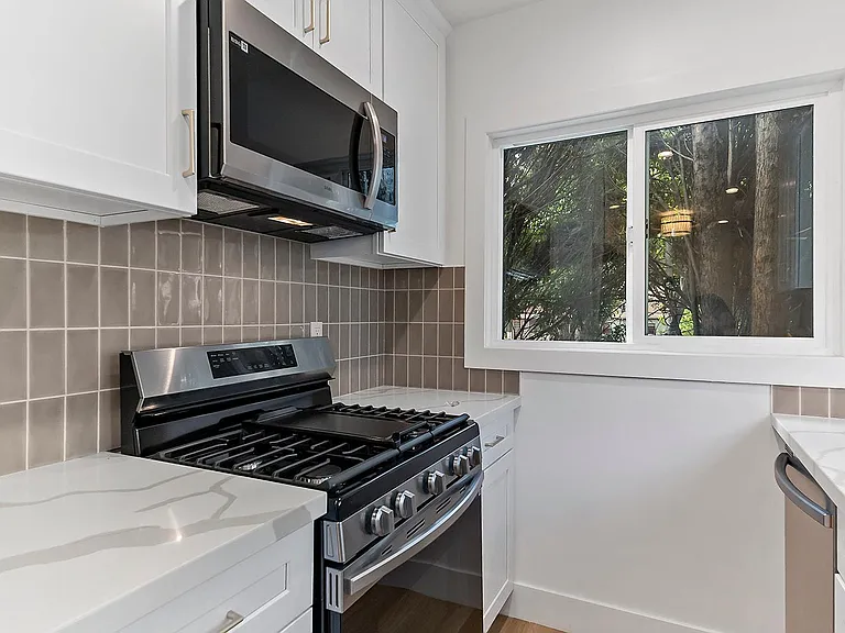 2616 Glendale Blvd #3/4 — Photo 2