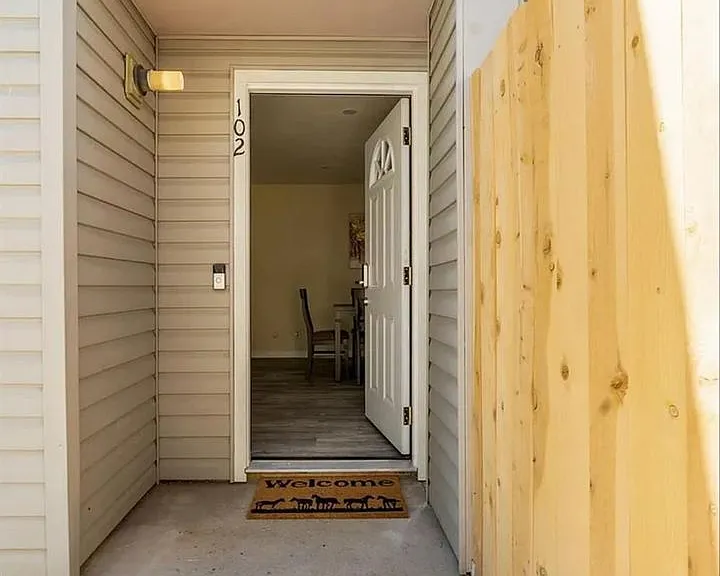 1504 Pierce Dr #102 — Photo 17