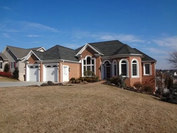 551 Regiment Rd, Penn Laird, VA 22846