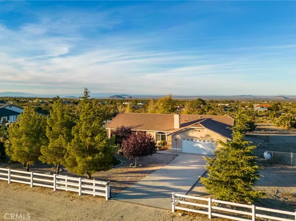 388 Calaveras Rd, Pinon Hills, CA 92372