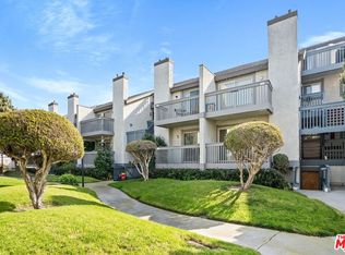 3128 Sunset Ln, Oxnard, CA 93035