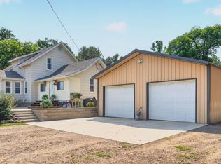 14061 15th Ave NE, Rice, MN 56367