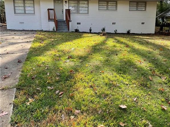 735 Brookwood Dr, Forest Park, GA 30297