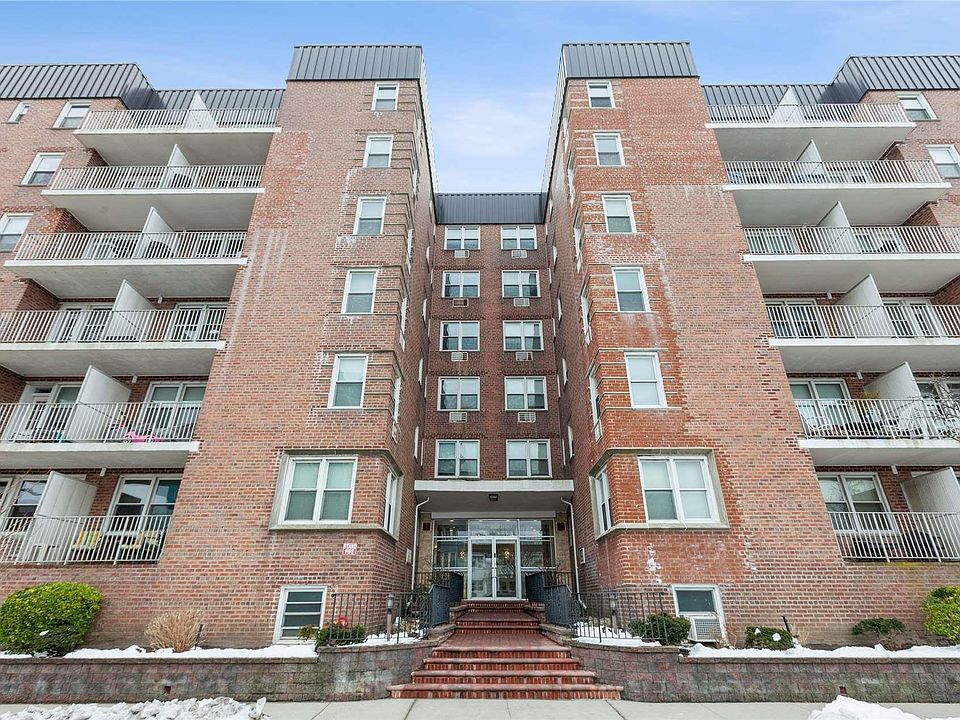 1st image of 210 E Broadway #LL