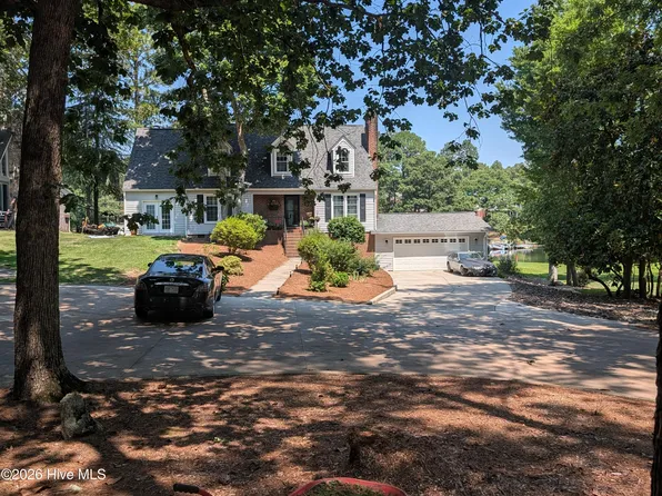 138 Overlook Drive, Seven Lakes, NC 27376