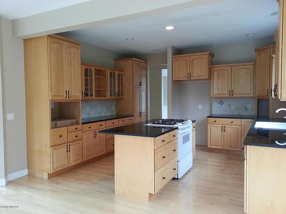 5th image of 3825 Briar Patch Ln