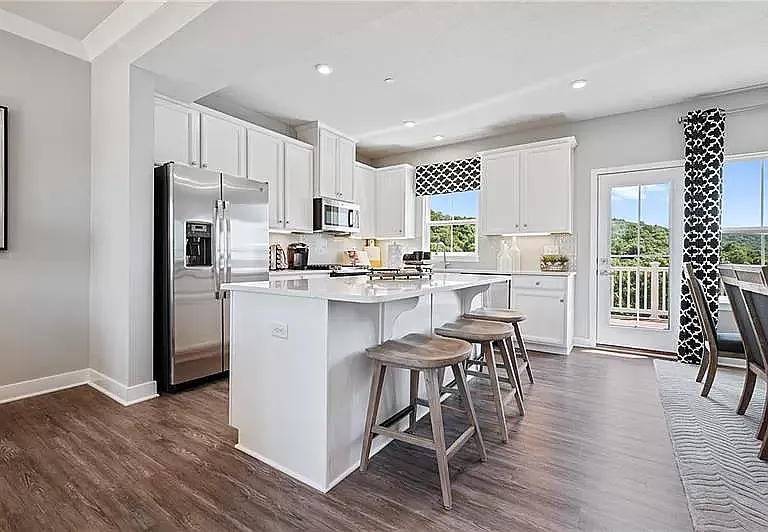 3000 Olivetre Dr — Photo 2