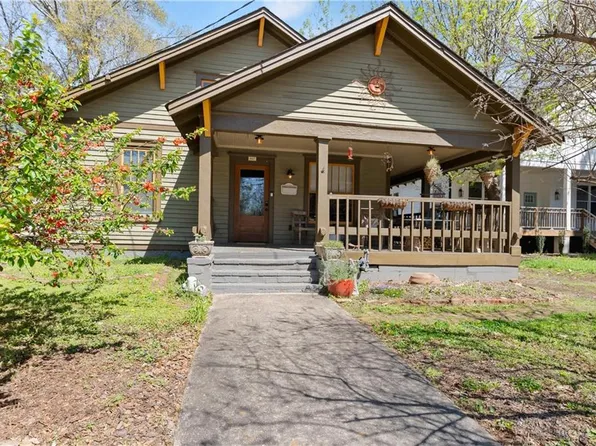 857 Dill Ave SW, Atlanta, GA 30310