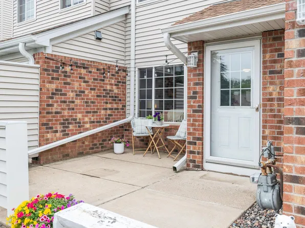 1257 Birch Ct #7, White Bear Lake, MN 55110