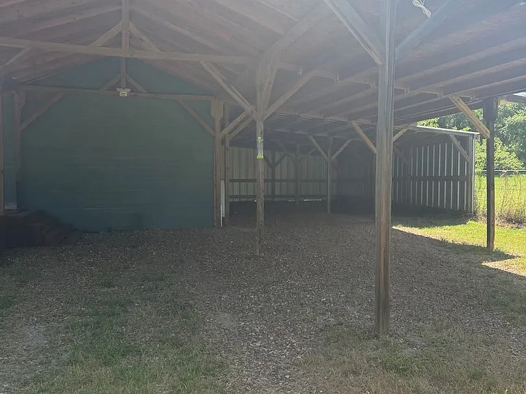 2723 Tin Top Rd — Photo 33