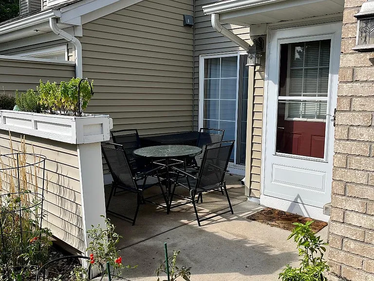 8333 Kimball Dr — Photo 14