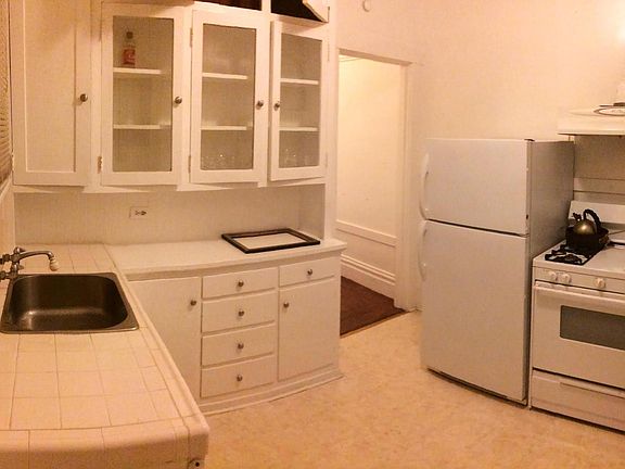 2nd image of 1732 Anza St APT 1