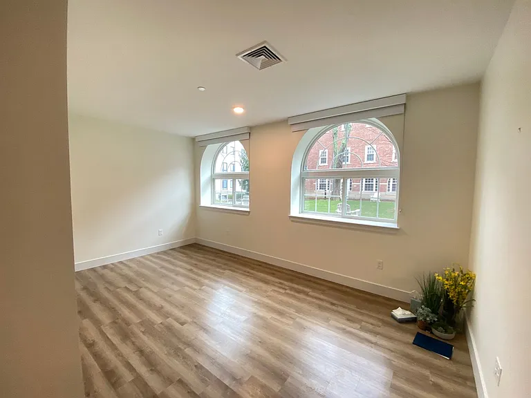One Park Apartments — Photo 86