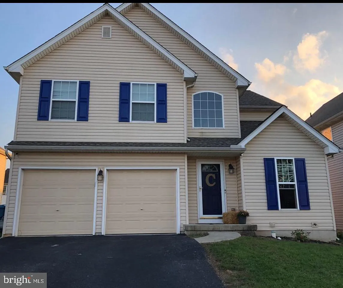 600 Thomas Armor Dr photo 1