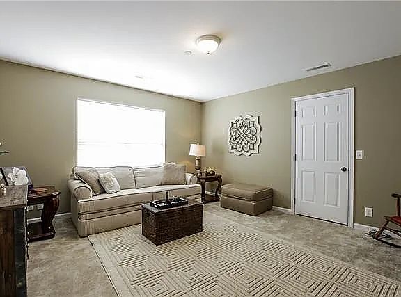 2nd image of 3100 Ballenger Dr