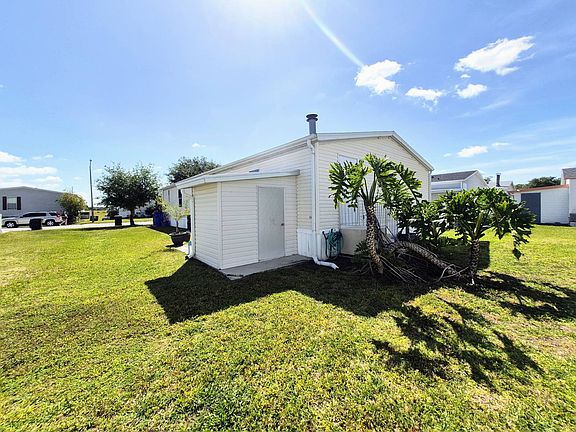 4th image of 3919 Covington Dr