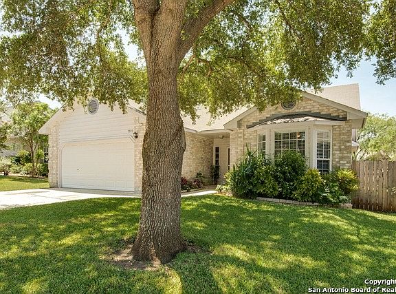 2nd image of 7923 Beechnut Park Dr